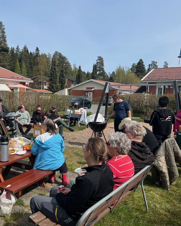 Miten talkoot voi järjestää YH Kodeilla?
